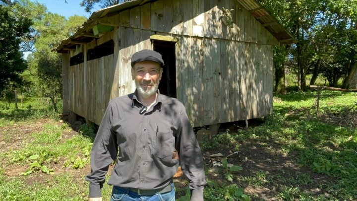 abandonando - ELE ESTÁ ABANDONANDO A CIDADE AOS POUCOS -SEU JOSÉ